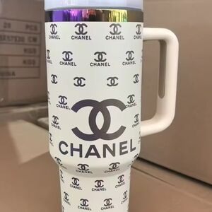 CHANEL White Travel Mug with Iridescent Accent